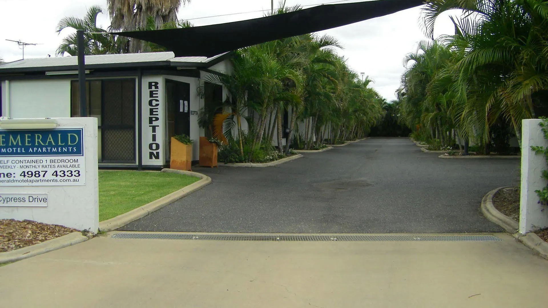 Aparthotel Emerald Motel Apartments